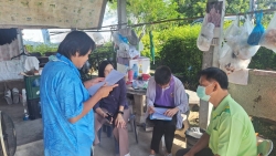 14.jpg - ลงพื้นที่สำรวจและประมาณการการปรับปรุงซ่อมแซมบ้านคนพิการและผู้สูงอายุ  ชุมชนบ้านหย่อนสามัคคี  | https://www.sanpatong.go.th