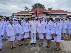 เทศบาลตำบลสันป่าตอง ร่วมพิธีวางพวงมาลาและพิธีถวายบังคมเนื่องในวันปิยมหาราช ภาพที่ 7 | https://www.sanpatong.go.th