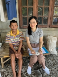 ฝ่ายแผนงานและงบประมาณ สำรวจและเก็บข้อมูล “ผู้ด้อยโอกาส” ในพื้นที่เทศบาลตำบลสันป่าตอง ภาพที่ 1 | https://www.sanpatong.go.th