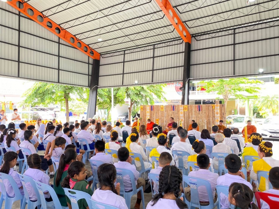 เทศบาลตำบลสันป่าตอง ได้จัดโครงการส่งเสริมทำนุบำรุงศาสนา ถวายเทียนพรรษา ประจำปีงบประมาณ พ.ศ.2567 ภาพที่ 21 | https://www.sanpatong.go.th