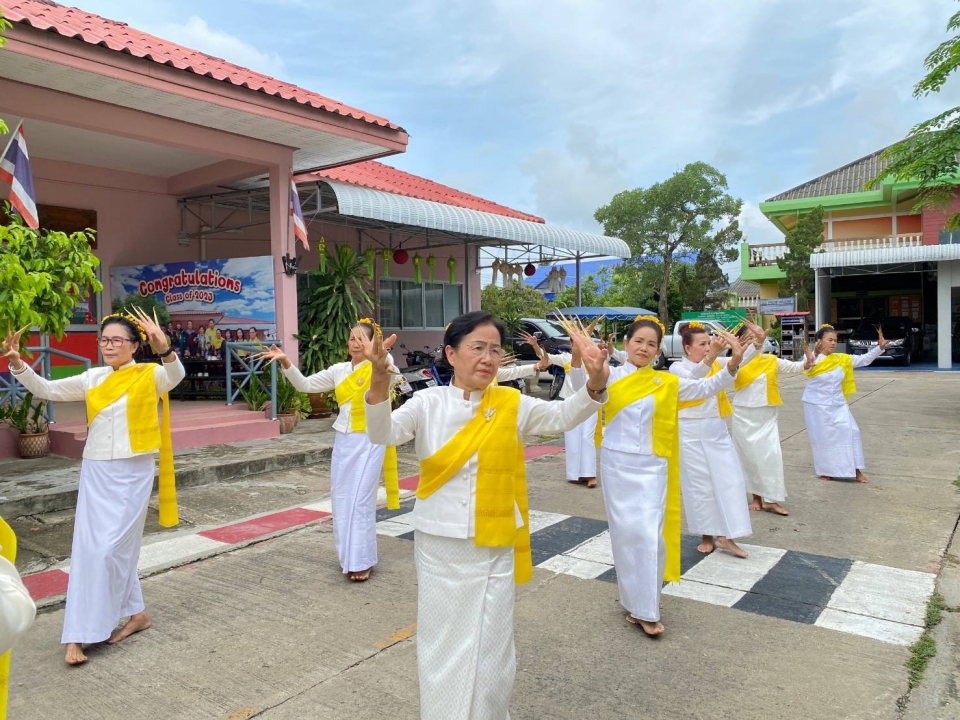เทศบาลตำบลสันป่าตอง ได้จัดโครงการส่งเสริมทำนุบำรุงศาสนา ถวายเทียนพรรษา ประจำปีงบประมาณ พ.ศ.2567 ภาพที่ 27 | https://www.sanpatong.go.th