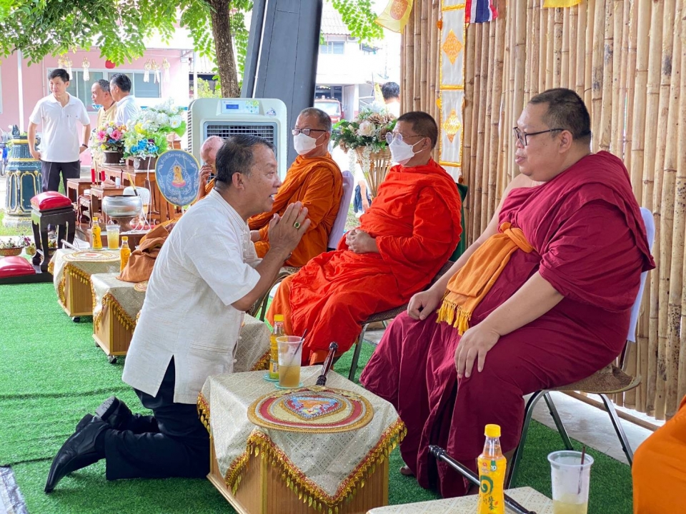 เทศบาลตำบลสันป่าตอง ได้จัดโครงการส่งเสริมทำนุบำรุงศาสนา ถวายเทียนพรรษา ประจำปีงบประมาณ พ.ศ.2567 ภาพที่ 29 | https://www.sanpatong.go.th