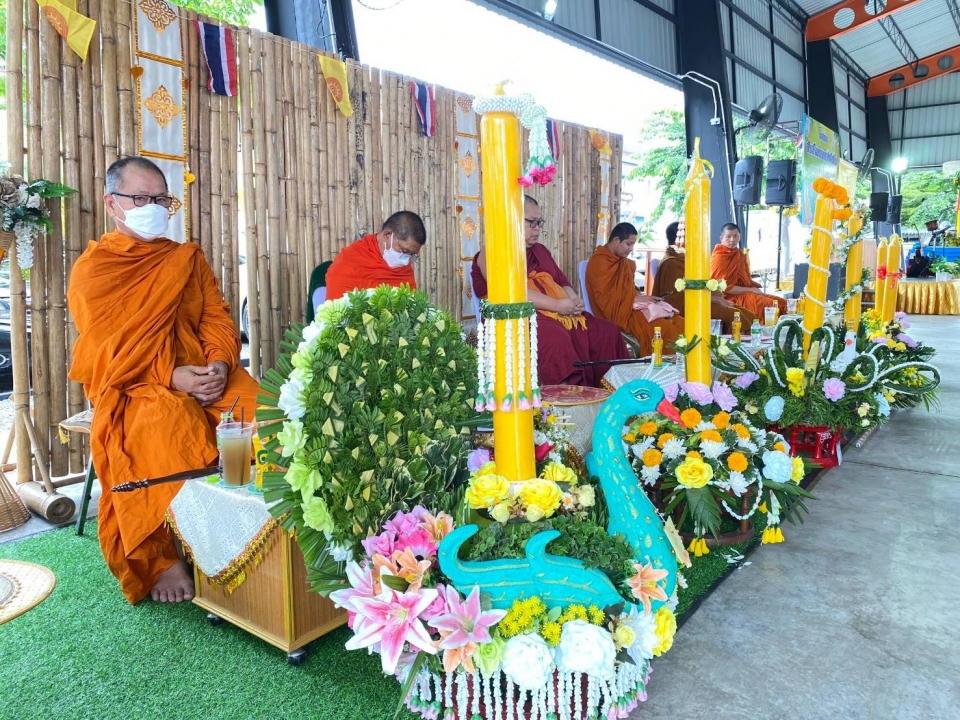เทศบาลตำบลสันป่าตอง ได้จัดโครงการส่งเสริมทำนุบำรุงศาสนา ถวายเทียนพรรษา ประจำปีงบประมาณ พ.ศ.2567 ภาพที่ 47 | https://www.sanpatong.go.th