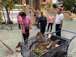 เทศบาลตำบลสันป่าตอง ได้ร่วมจัดกิจกรรม "รวมพลังสร้างสัปปายะสู่วัดด้วยวิถี 5ส (Big Cleaning Day)" ภาพที่ 14 | https://www.sanpatong.go.th