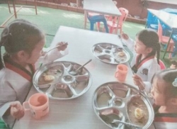โครงการแก้ไขปัญหาภาวะทุพโภชนาการในโรงเรียน ภาพที่ 4 | https://www.sanpatong.go.th