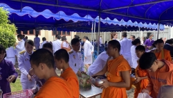 S__10936412.jpg - เทศบาลตำบลสันป่าตอง ได้เข้าร่วมกิจกรรมเฉลิมพระเกียรติสมเด็จพระนางเจ้าฯ พระบรมราชินี เนื่องในโอกาสวันเฉลิมพระชนมพรรษา | https://www.sanpatong.go.th