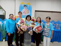 185355_0.jpg - กองการศึกษา เทศบาลตำบลสันป่าตอง ได้จัดโครงการแม่ตัวอย่างบุคคลต้นแบบ ประจำปีงบประมาณ2568 | https://www.sanpatong.go.th