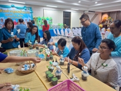 185369.jpg - กองการศึกษา เทศบาลตำบลสันป่าตอง ได้จัดโครงการแม่ตัวอย่างบุคคลต้นแบบ ประจำปีงบประมาณ2568 | https://www.sanpatong.go.th