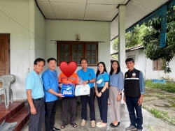 4.jpg - เทศบาลตำบลสันป่าตอง ลงพื้นที่มอบแพมเพิส แก่ผู้พิการและผู้สูงอายุ ในเขตเทศบาลตำบลสันป่าตอง | https://www.sanpatong.go.th
