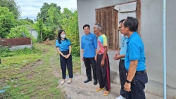 53250.jpg - เทศบาลตำบลสันป่าตอง ลงพื้นที่มอบแพมเพิส แก่ผู้พิการและผู้สูงอายุ ในเขตเทศบาลตำบลสันป่าตอง | https://www.sanpatong.go.th