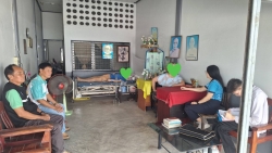 60389.jpg - ลงพื้นที่เพื่อขอรับเงินช่วยเหลือ 3,000 บาท 