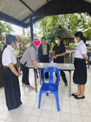 175074_0.jpg - เทศบาลตำบลสันป่าตองได้ให้ความร่วมมือนำส่งผู้สูงอายุเข้าใช้บริการศูนย์พัฒนาการจัดสวัสดิการสังคมผู้สูงอายุบ้านธรรมปกรณ์ (เชียงใหม่) | https://www.sanpatong.go.th