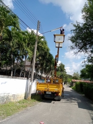 3.jpg - งานซ่อมแซมไฟฟ้าสาธารณะ  ภายในเขตเทศบาลตำบลสันป่าตอง | https://www.sanpatong.go.th