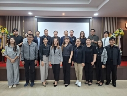 230283_0.jpg - การประชุมเพื่อปรึกษาหารือการจัดโครงการวิจัยและบริการวิชาการแก่สังคม ระดับมหาวิทยาลัย | https://www.sanpatong.go.th