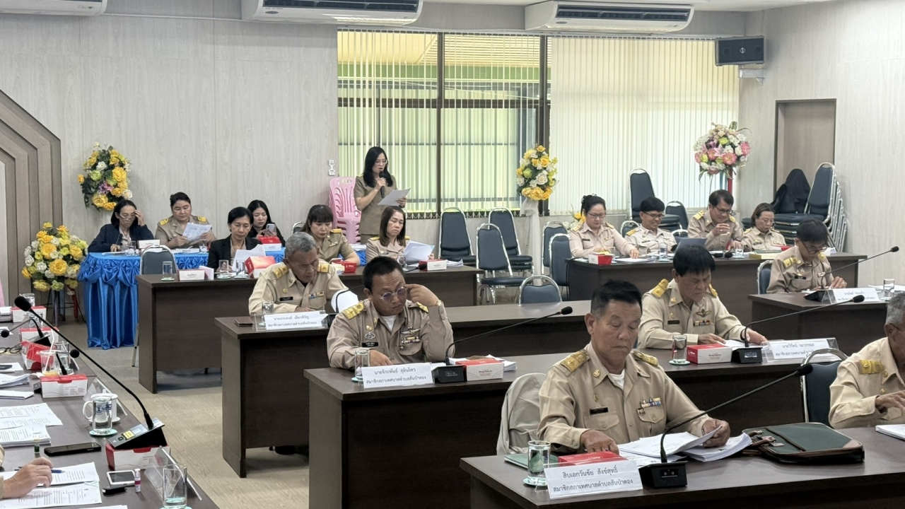 การประชุมสภาเทศบาลตำบลสันป่าตอง สมัยวิสามัญ สมัยที่ ๑ ครั้งที่ ๑ ประจำปี ๒๕๖๘ วันที่  ๒๕  ธันวาคม  ๒๕๖๘ ภาพที่ 18 | https://www.sanpatong.go.th