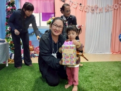ศูนย์พัฒนาเด็กเล็กเทศบาลตำบลสันป่าตอง จัดโครงการเรียนรู้สู่โลกกว้าง อนุบาลวัยใส(กิจกรรมทำบุญส่งท้ายปีเก่าต้อนรับปีใหม่) ภาพที่ 45 | https://www.sanpatong.go.th
