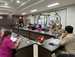 S__51871772.jpg - เทศบาลตำบลสันป่าตอง ได้ร่วมเข้าประชุมปรึกษาหารือเพื่อจัดเตรียมความพร้อมโครงพัฒนาศักยภาพผู้นำสตรีประจำปี2569 | https://www.sanpatong.go.th