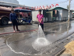 S__127983747.jpg - เทศบาลตำบลสันป่าตองได้เข้าร่วมประชุมประชาคมเพื่อทบทวนแผนพัฒนาท้องถิ่นระดับหมู่บ้าน ณ อาคารจามจุรี  | https://www.sanpatong.go.th