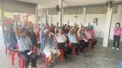 S__19013670.jpg - เทศบาลตำบลสันป่าตองได้เข้าร่วมประชุมประชาคมเพื่อทบทวนแผนพัฒนาท้องถิ่น พ.ศ 2566 - 2570 ระดับหมู่บ้าน บ้านต้นผึ้ง | https://www.sanpatong.go.th