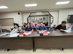 S__57294882.jpg - เทศบาลตำบลสันป่าตอง ได้เข้าร่วมประชุมเพื่อติดตามและประเมินผลแผนพัฒนาเทศบาล พ.ศ.2569 (ครั้งที่1)  | https://www.sanpatong.go.th