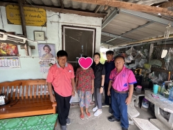 S__58228741_0.jpg - ลงพื้นที่สำรวจและเก็บข้อมูลเงินสงเคราะห์ผู้มีรายได้น้อยไร้ที่พึ่งในเขตเทศบาลตำบลสันป่าตอง | https://www.sanpatong.go.th