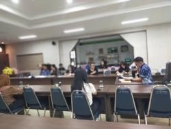 4_2.jpg - วันที่ 10 เมษายน  2569 ประชุมคณะทำงานคณะกรรมการประเมินคุณธรรมและความโปร่งใส (ITA) ประจำปี พ.ศ.2569 เพื่อชี้แจงและซักซ้อมแนวทางการปฏิบัติตามหลักเกณฑ์การประเมิน ตัวชี้วัด ปี 2569  ณ ห้องประชุมเทศบาลตำบลสันป่าตอง | https://www.sanpatong.go.th
