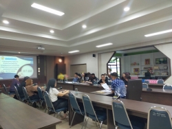 4_3.jpg - วันที่ 10 เมษายน  2569 ประชุมคณะทำงานคณะกรรมการประเมินคุณธรรมและความโปร่งใส (ITA) ประจำปี พ.ศ.2569 เพื่อชี้แจงและซักซ้อมแนวทางการปฏิบัติตามหลักเกณฑ์การประเมิน ตัวชี้วัด ปี 2569  ณ ห้องประชุมเทศบาลตำบลสันป่าตอง | https://www.sanpatong.go.th