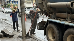 S__34619398.jpg - เทศบาลตำบลสันป่าตอง  งานป้องกันและบรรเทาสาธารณภัย สำนักปลัดเทศบาล สนับสนุนรถบรรทุกน้ำอเนกประสงค์ขนาด 5,000 ลิตร ร่วมกับกองช่าง | https://www.sanpatong.go.th