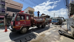 S__34619407.jpg - เทศบาลตำบลสันป่าตอง  งานป้องกันและบรรเทาสาธารณภัย สำนักปลัดเทศบาล สนับสนุนรถบรรทุกน้ำอเนกประสงค์ขนาด 5,000 ลิตร ร่วมกับกองช่าง | https://www.sanpatong.go.th