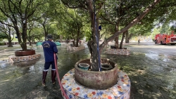 S__32153625.jpg - เทศบาลตำบลสันป่าตอง ร่วมกับ งานป้องกันและบรรเทาสาธารณภัย สำนักปลัดเทศบาล รับแจ้งหนังสือขอความอนุเคราะห์สนับสนุนรถบรรทุกน้ำฉีดล้างบริเวณลานในวัดป่าเจริญธรรม  | https://www.sanpatong.go.th