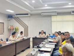 S__106774560.jpg - เทศบาลตำบลสันป่าตอง ร่วมกับ ฝ่ายแผนงานและงบประมาณ สำนักปลัดเทศบาล ได้ประชุมคณะกรรมการศูนย์บริการคนพิการทั่วไปเทศบาลตำบลสันป่าตอง | https://www.sanpatong.go.th