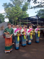 293971_0.jpg - เทศบาลตำบลสันป่าตองเข้าร่วมเดินขบวนโครงการ 