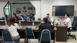 S__21790774.jpg - เทศบาลตำบลสันป่าตองได้เข้าร่วมการประชุมกับบริษัท Bedrock Analytics ได้ให้ความรู้เกี่ยวกับงานสารบรรณอิเล็กทรอนิกส์  | https://www.sanpatong.go.th