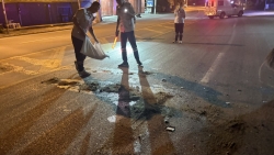 S__35266564.jpg - เทศบาลตำบลสันป่าตอง ร่วมกับ งานป้องกันและบรรเทาสาธารณภัย สำนักปลัดเทศบาล รับแจ้งทางวิทยุสื่อสาร เหตุรถยนต์ชนเสาไฟฟ้า | https://www.sanpatong.go.th