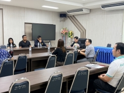S__21979164.jpg - เทศบาลตำบลสันป่าตองได้เข้าร่วมการประชุมกับบริษัท Bedrock Analytics ได้ให้ความรู้เกี่ยวกับงานสารบรรณอิเล็กทรอนิกส์ | https://www.sanpatong.go.th