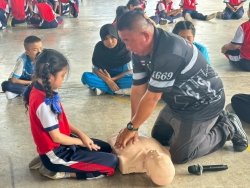 S__22208543.jpg - เทศบาลตำบลสันป่าตอง จัดอบรมโครงการ “เสริมสร้างความปลอดภัย สร้างวินัยจราจร” มุ่งลดอุบัติเหตุในชุมชน | https://www.sanpatong.go.th