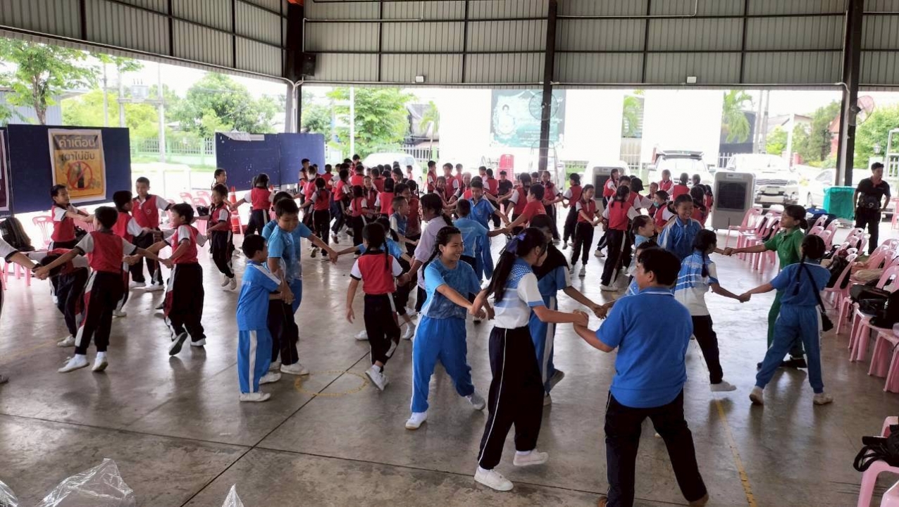 เทศบาลตำบลสันป่าตอง จัดอบรมโครงการ “เสริมสร้างความปลอดภัย สร้างวินัยจราจร” มุ่งลดอุบัติเหตุในชุมชน ภาพที่ 17 | https://www.sanpatong.go.th