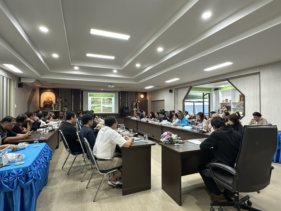 ประชุมพิจารณาร่างแผนพัฒนาท้องถิ่น พ.ศ.2566-2570 (เพิ่มเติม) ครั้งที่ 1 พ.ศ.2569 และ พิจารณาร่างแผนพัฒนาท้องถิ่น  พ.ศ.2571-2575 ภาพที่ 13 | https://www.sanpatong.go.th