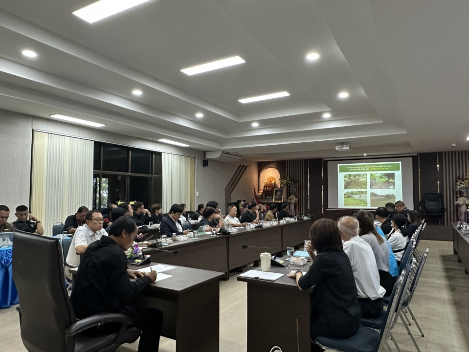 ประชุมพิจารณาร่างแผนพัฒนาท้องถิ่น พ.ศ.2566-2570 (เพิ่มเติม) ครั้งที่ 1 พ.ศ.2569 และ พิจารณาร่างแผนพัฒนาท้องถิ่น  พ.ศ.2571-2575 ภาพที่ 14 | https://www.sanpatong.go.th