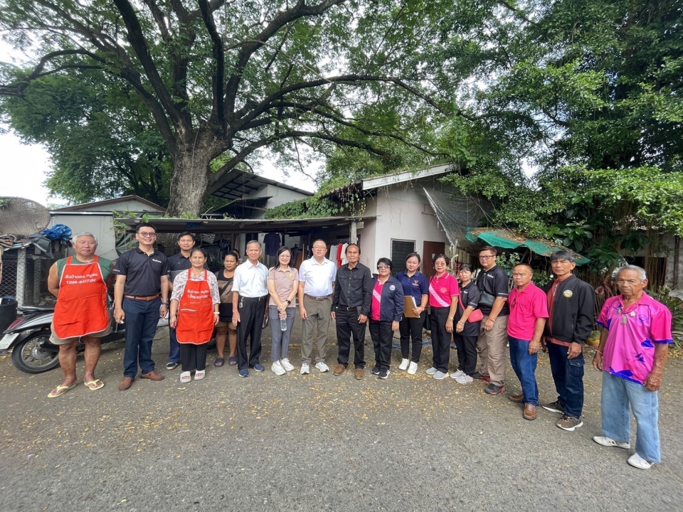 ลงพื้นที่โครงการ  "บ้านพอเพียง ปี 2570 " ขับเคลื่อนโดย สภาองค์กรชุมชนเทศบาลตำบลสันป่าตอง ภาพที่ 9 | https://www.sanpatong.go.th