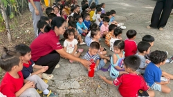 S__32546865.jpg - เทศบาลตำบลสันป่าตอง ร่วมกับงานป้องกันและบรรเทาสาธารณภัย สำนักปลัดเทศบาล จัดกิจกรรม “การเสริมสร้างความปลอดภัยในสถานศึกษาและการซักซ้อมการปฏิบัติตามแผนเผชิญเหตุของสถานศึกษา”ให้กับคณะครู บุคลากร และเด็กนักเรียน | https://www.sanpatong.go.th