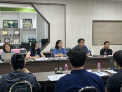 S__109092875_0.jpg - ประชุมพิจารณาร่างเทศบัญญัติงบประมาณรายจ่าย ประจำปีงบประมาณ พ.ศ.2570 | https://www.sanpatong.go.th