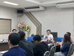 S__109092889_0.jpg - ประชุมพิจารณาร่างเทศบัญญัติงบประมาณรายจ่าย ประจำปีงบประมาณ พ.ศ.2570 | https://www.sanpatong.go.th