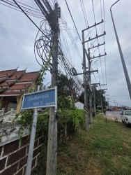 72756.jpg - เทศบาลตำบลสันป่าตอง ร่วมกับงานป้องกันและบรรเทาสาธารณภัยสำนักปลัดเทศบาล  ดำเนินการสำรวจเศษสายไฟฟ้า ถนนเชียงใหม่-ฮอด ช่วงสะพานสันคะยอม- สะพานแม่กุ้ง ฝั่งซ้ายและขวา | https://www.sanpatong.go.th