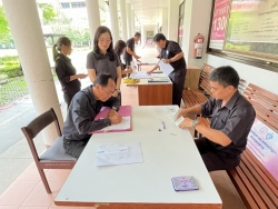 S__61145118_0.jpg - เทศบาลตำบลสันป่าตองได้รับมอบหมายในการรับการสนับสนุนงบประมาณโครงการปรับสภาพแวดล้อมและสิ่งอำนวยความสะดวกของผู้สูงอายุให้เหมาะสมและปลอดภัย ประจำปีงบประมาณ พ.ศ. 2569  | https://www.sanpatong.go.th