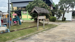 S__32661532.jpg - เทศบาลตำบลสันป่าตอง ร่วมกับ งานป้องกันและบรรเทาสาธารณภัย สำนักปลัดเทศบาลดำเนินการตัดหญ้าบริเวณรอบอาคารป้องกันและบรรเทาสาธารณภัยเพื่อปรับปรุงภูมิทัศน์ | https://www.sanpatong.go.th