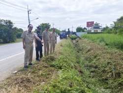 152732.jpg - เทศบาลตำบลสันป่าตอง ได้ลงพื้นที่ปฏิบัติงาน เชิงรุกเพื่อบำบัดทุกข์บำรุงสุขให้แก่พี่น้องประชาชน ในพื้นที่ อย่างเร่งด่วนของหมู่บ้านช่างกระดาษ | https://www.sanpatong.go.th