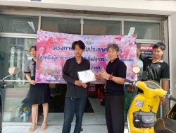 LINE_ALBUM_มอบเกียรติบัตร_260714_13.jpg - ประมวลภาพกิจกรรมตามโครงการมอบใบประกาศเกียรติคุณแก่ผู้ชำระภาษีดีเด่น ประจำปีงบประมาณ 2569  | https://www.sanpatong.go.th