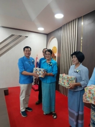 LINE_ALBUM_ภาพกิจกรรมวันแม่69_260811_60.jpg - โครงการแม่ตัวอย่างบุคคลต้นแบบ ประจำปี 2569 | https://www.sanpatong.go.th