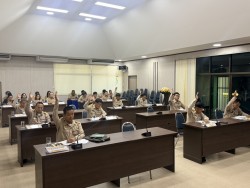 การประชุมสภาเทศบาลตำบลสันป่าตอง สมัยสามัญ สมัยที่ 3 ครั้งที่ 3 ประจำปี 2569 วันจันทร์ ที่ 14 กันยายน 2569 ภาพที่ 12 | https://www.sanpatong.go.th